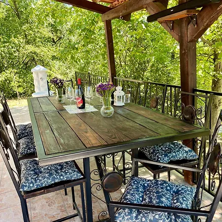 Holiday home Casa Nina Fruska Gora Maradik